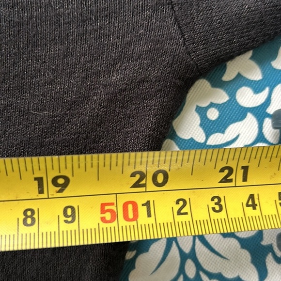 Cut Out Back Knit Top - Picture 8 of 8